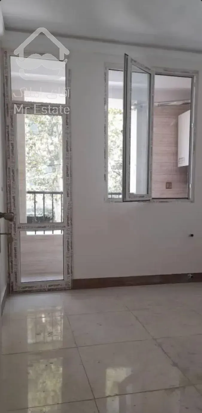 86متر، 2خواب غرق نور کلید نخورده