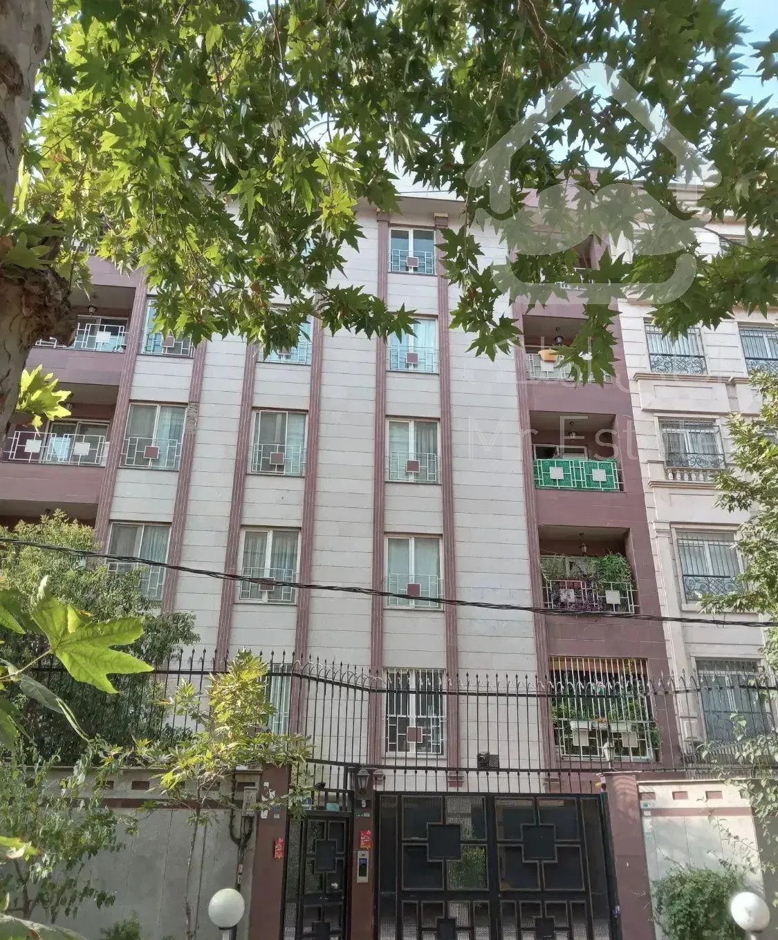 شهیدعراقی ۹۰متر۲خوابه فول امکانات بازسازی شده