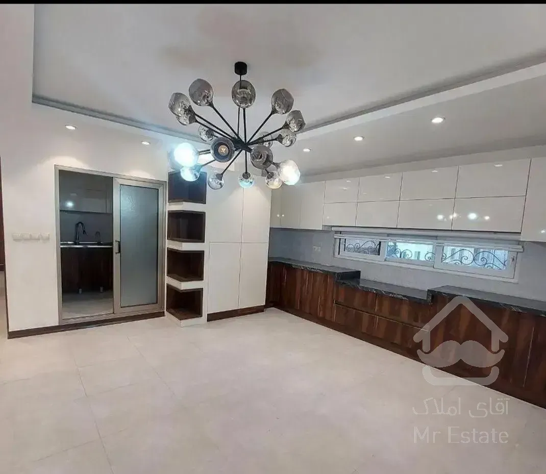 آپارتمان ۱۸۰ متری ۳ خوابه تک واحدی بهترین لوکیشن