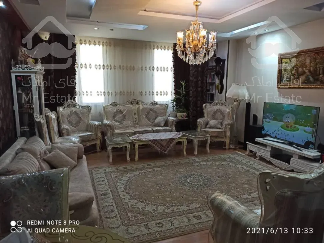 ۱۰۰ متر فول امکانات آلاله شرقی سالن پرده خور