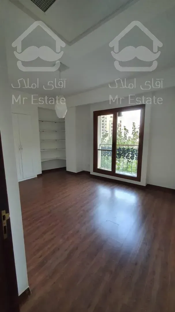 اجاره و رهن آپارتمان ولنجک 180  متر لوکس