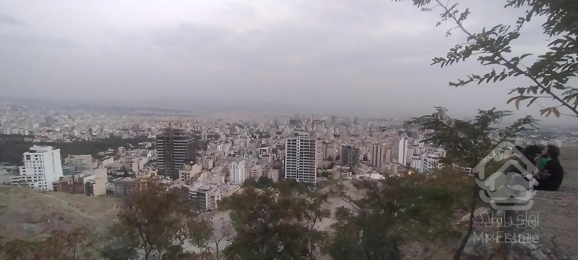 ۱۱۰متر، برج مجلل رونیکا پالاس، پونک