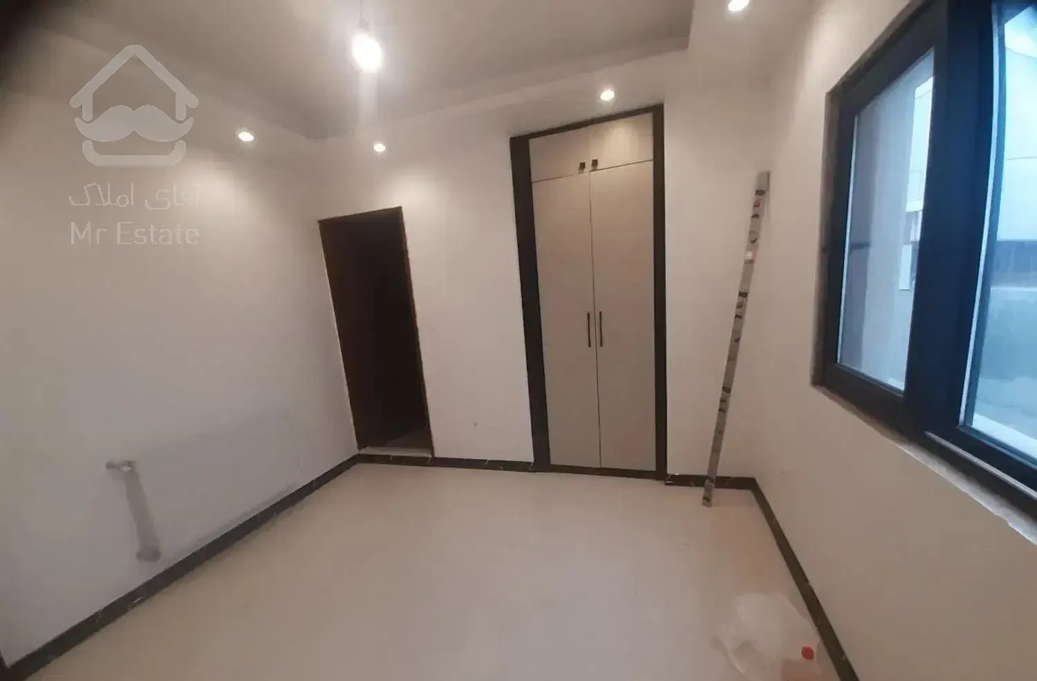 آپارتمان 141 متری سه خواب تک واحد