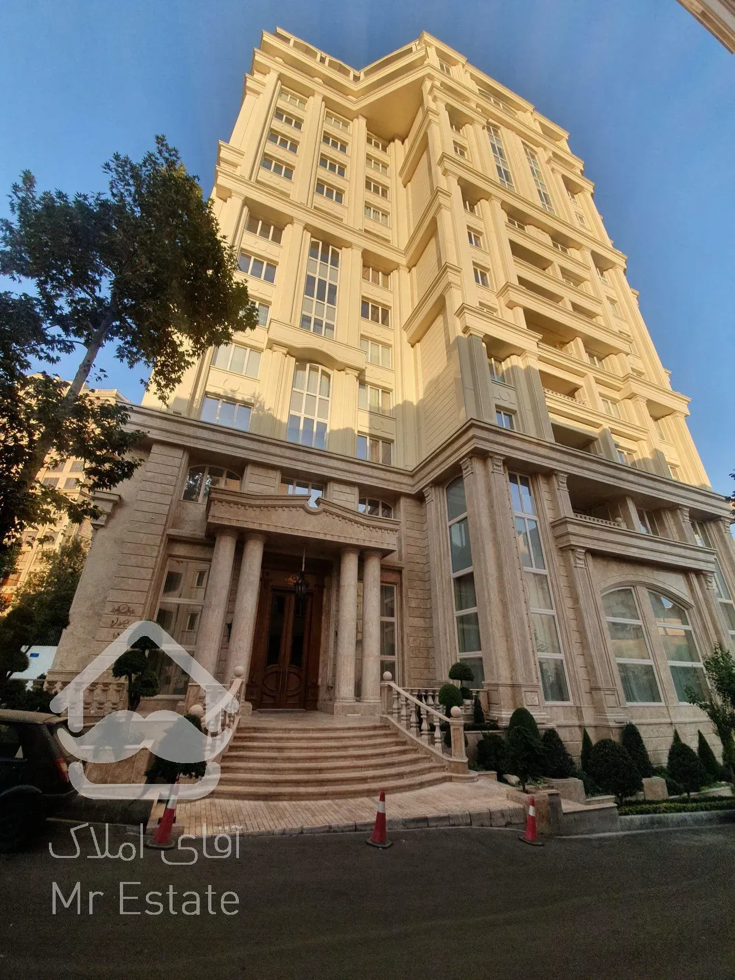 آپارتمان ۱۰۰ متری دوخواب با وام و تهاتر در چیتگر