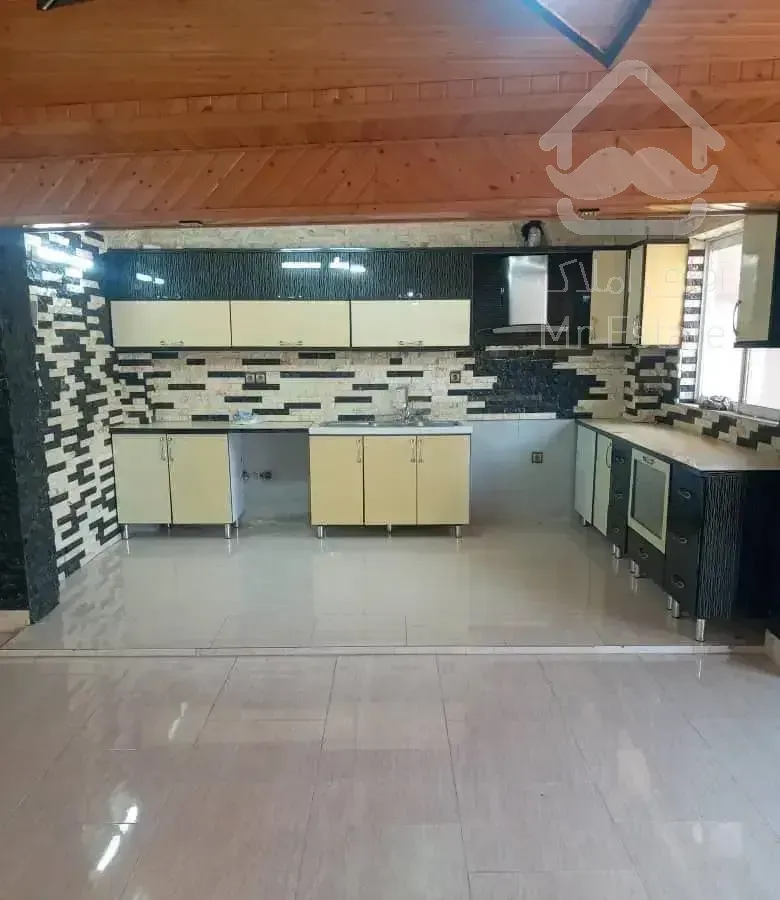 اپارتمان ۱۲۰متری تک واحدی  خ معلم