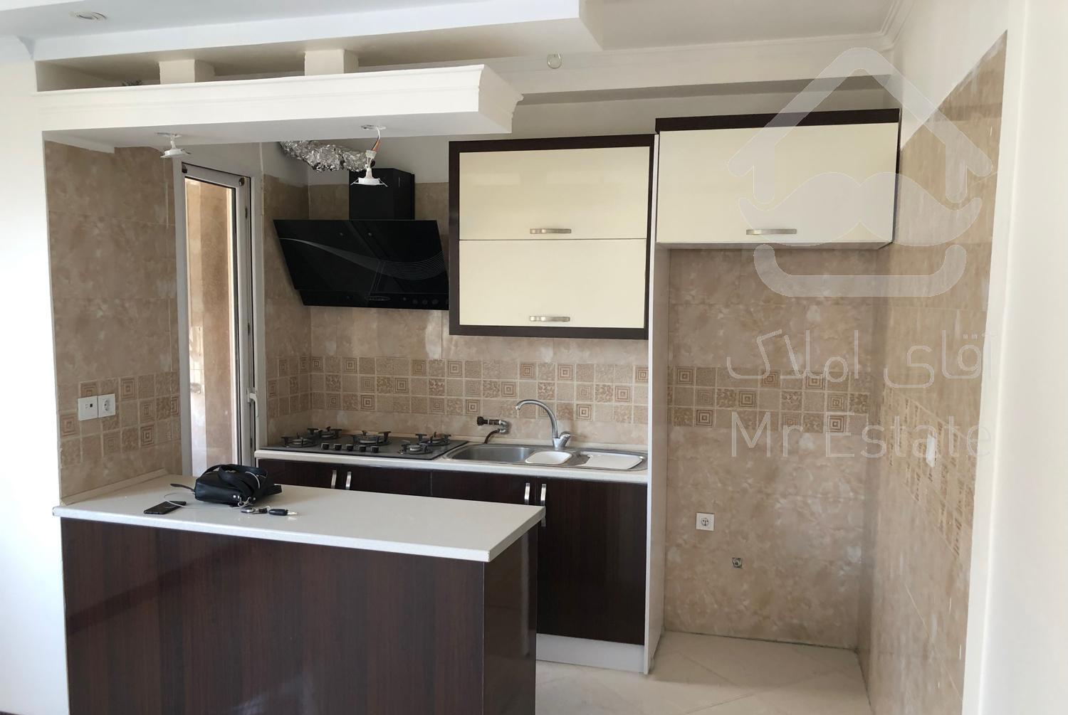 ۶۵ متر ، ۲ خوابه ، سالن پرده خور