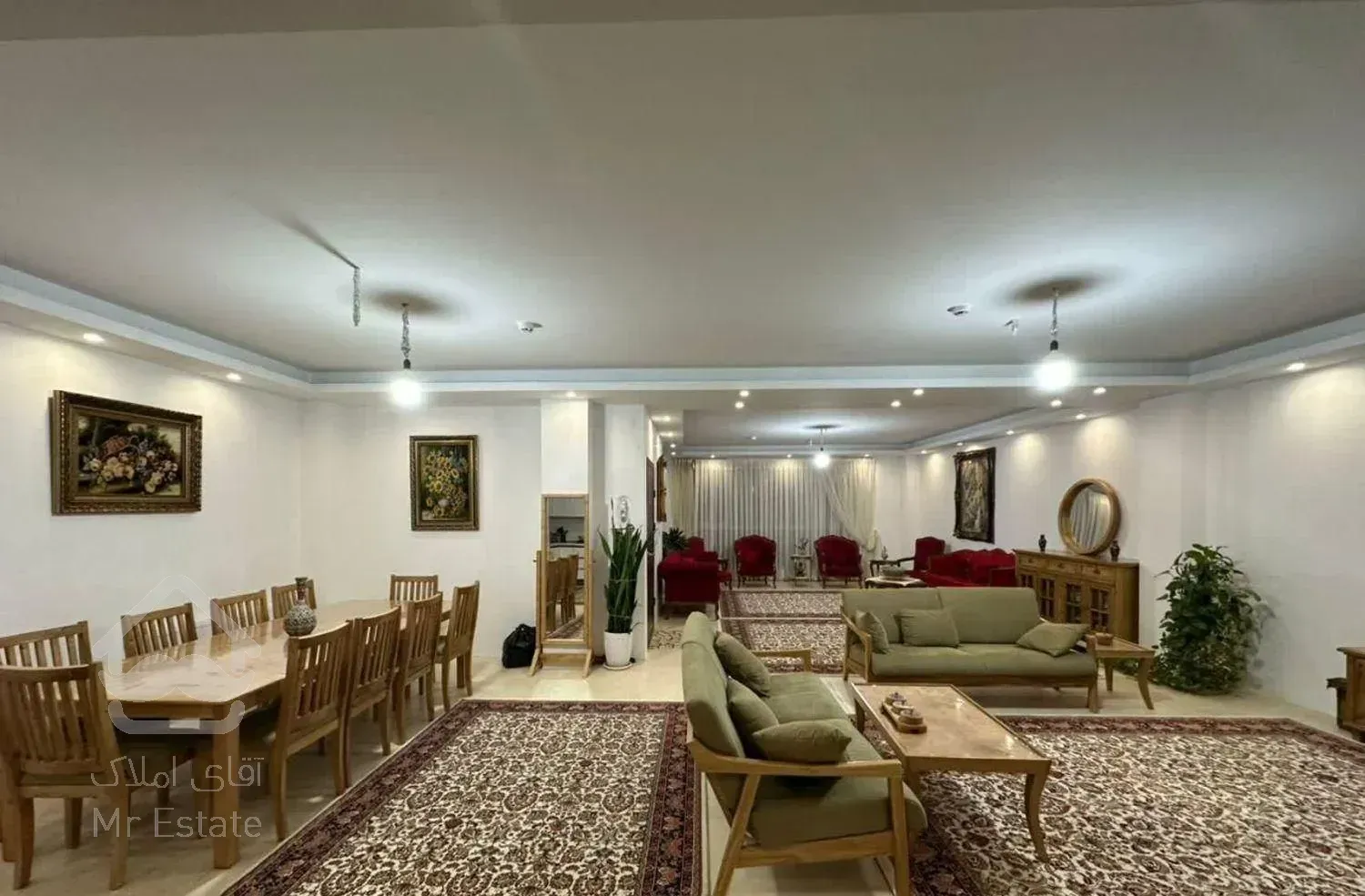 آپارتمان170متر/محدوده‌خیابان‌دادگاه/تک‌واحدی/فول