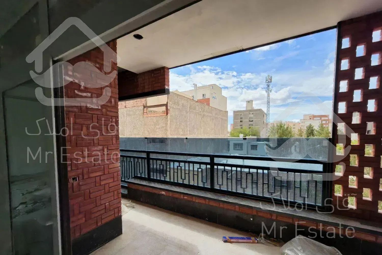 واحد صفر، کلید نخورده ،جاده تهران