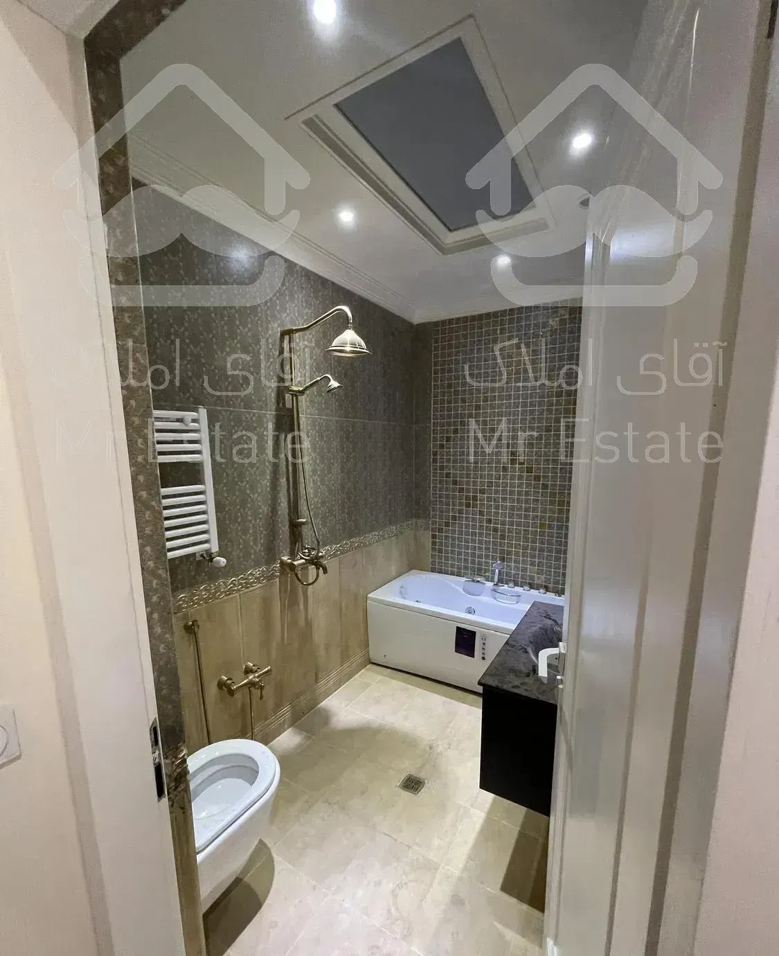 ۸۵ متر ۲ خواب برج باغ برند روزبه *طبقه ۱۰*