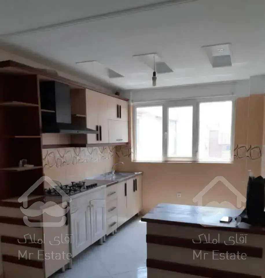 آپارتمان ۵۲ متری ۱ خواب با آسانسور.