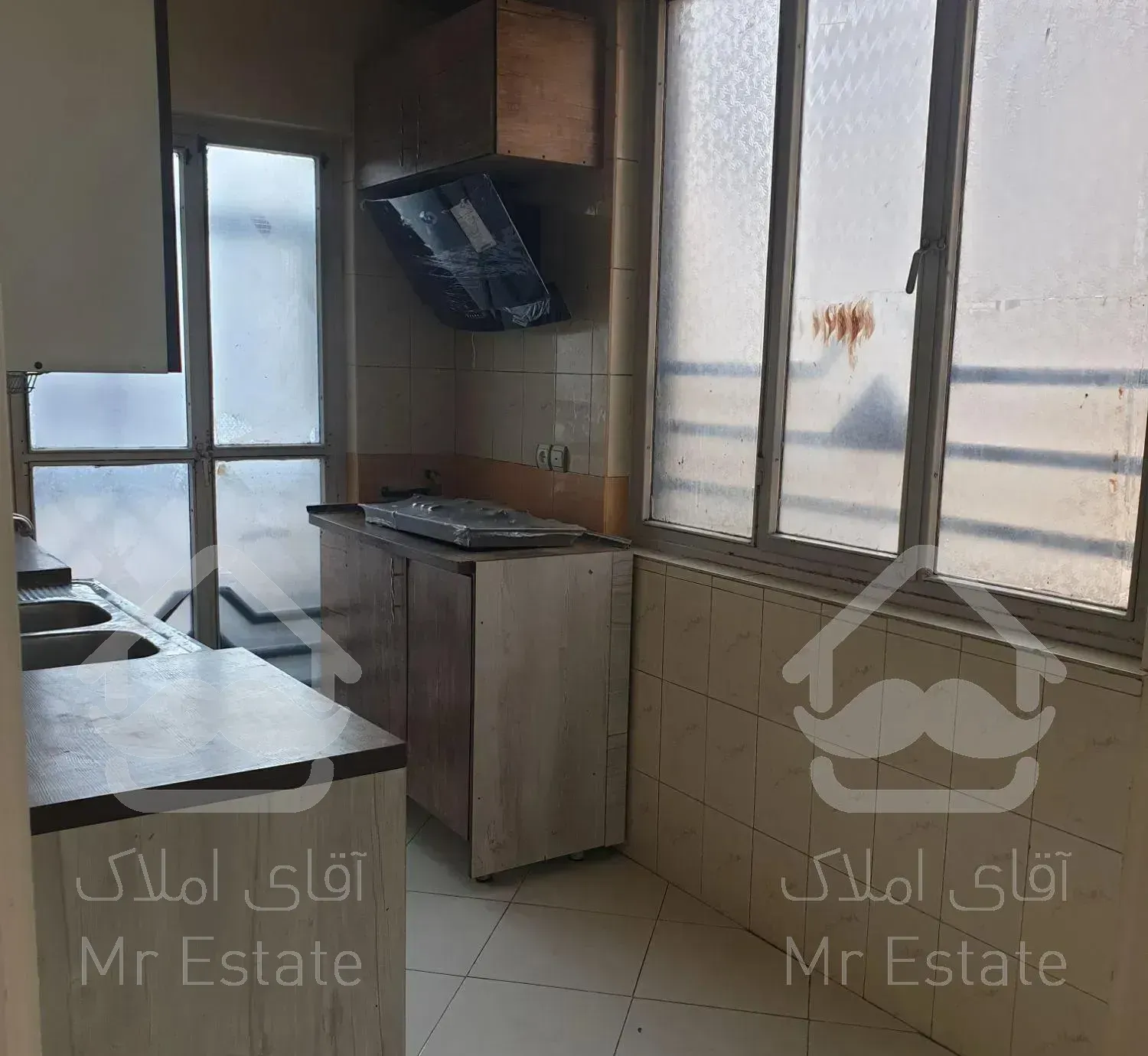 ۵۲ متر کمیل