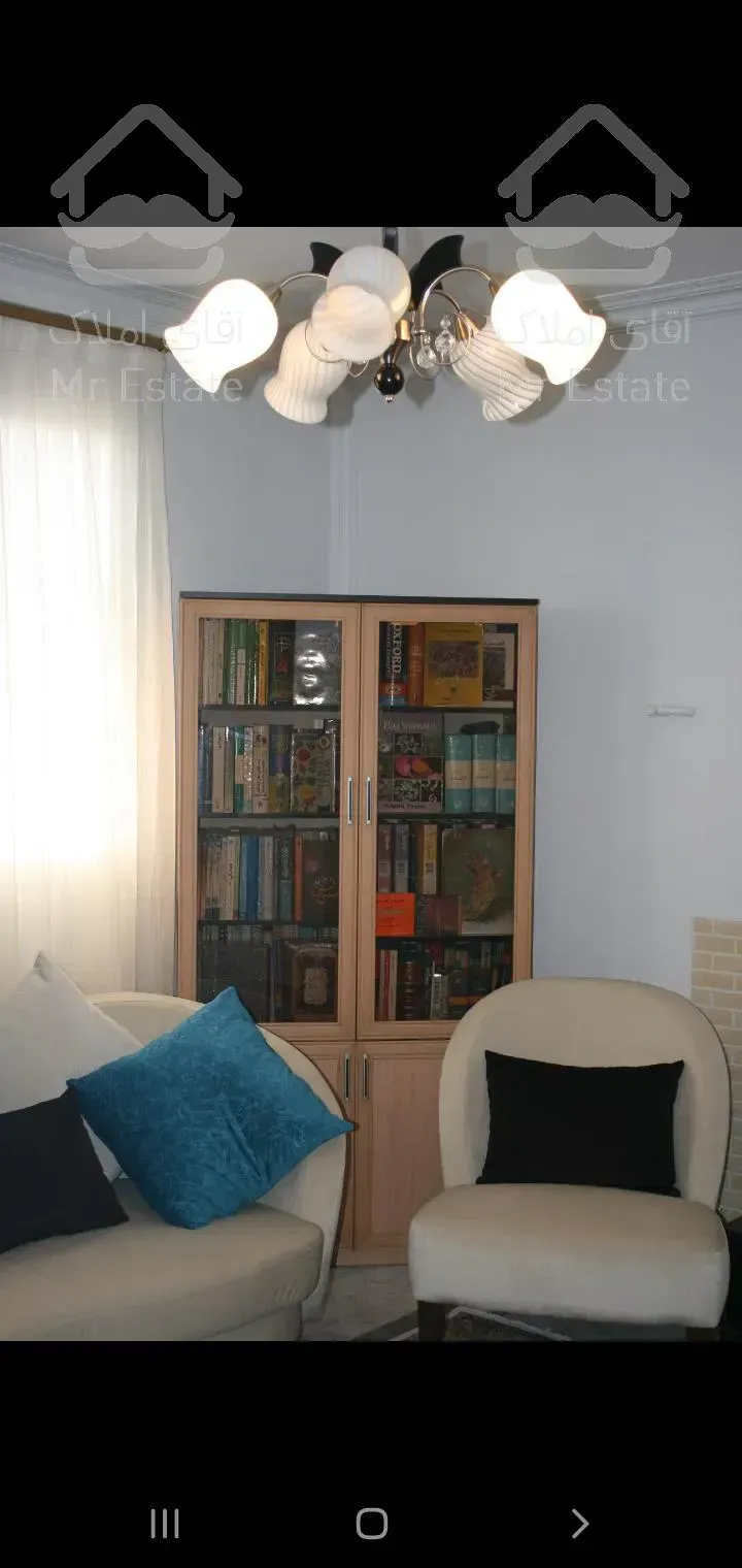 ۴۷متر، نورگیر عالی، سالن مربع، انباری