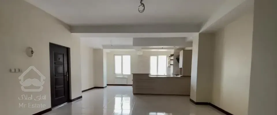 فول امکانات۹۲متر ۲خواب شیک سندتک برگ گرمدره جنوبی