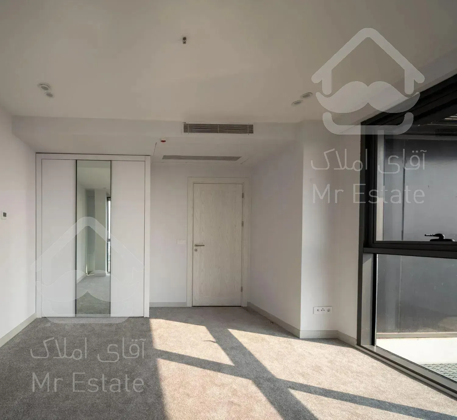 ۱۳۵ متر برج میکا