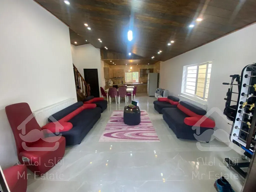 نيم پيلوت جنگلى300مترى سندتكبرگ خوش ساخت