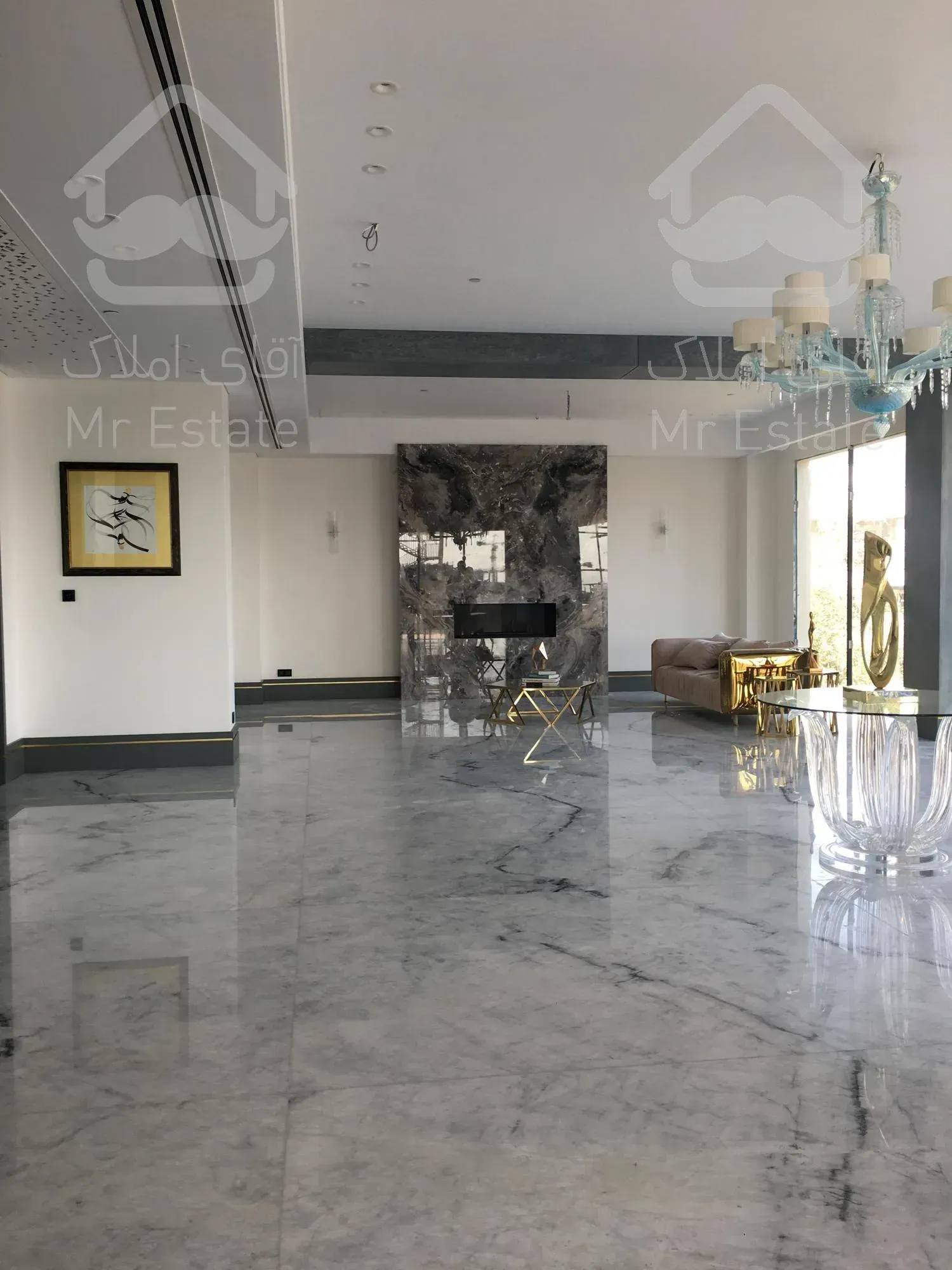 نیاوران، ۲۴۰ متر مدرن زیر قیمت