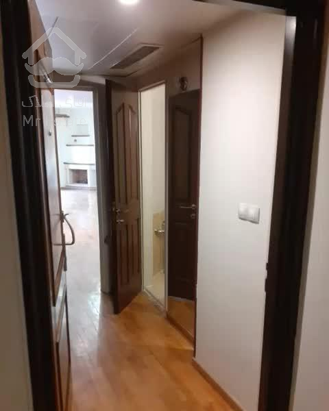 آپارتمان ۱۴۳متری ، ۳ خواب ، تاپ‌لوکشین فرمانیه