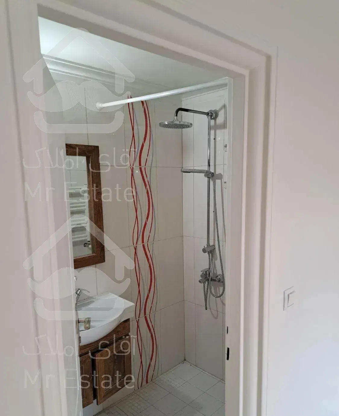 آپارتمان ۱۰۰متری  فرعی امیرنیا