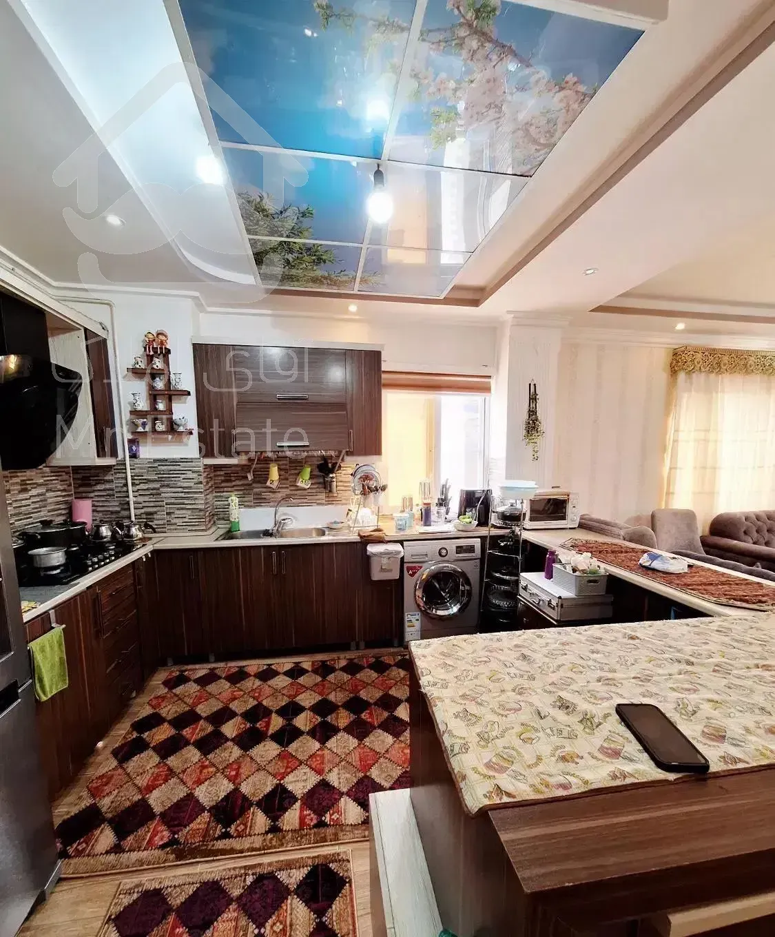 ۹۲متر سندار دور میدان گاز ساخت ۹۸ / فول امکانات