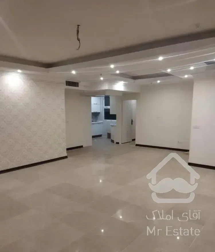 ۱۰۰ متر فول تهرانپارس غربی