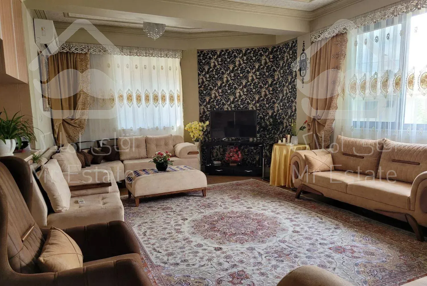 آپارتمان سنددار ۸۵متر مفید بلوار انصاری ارغوان