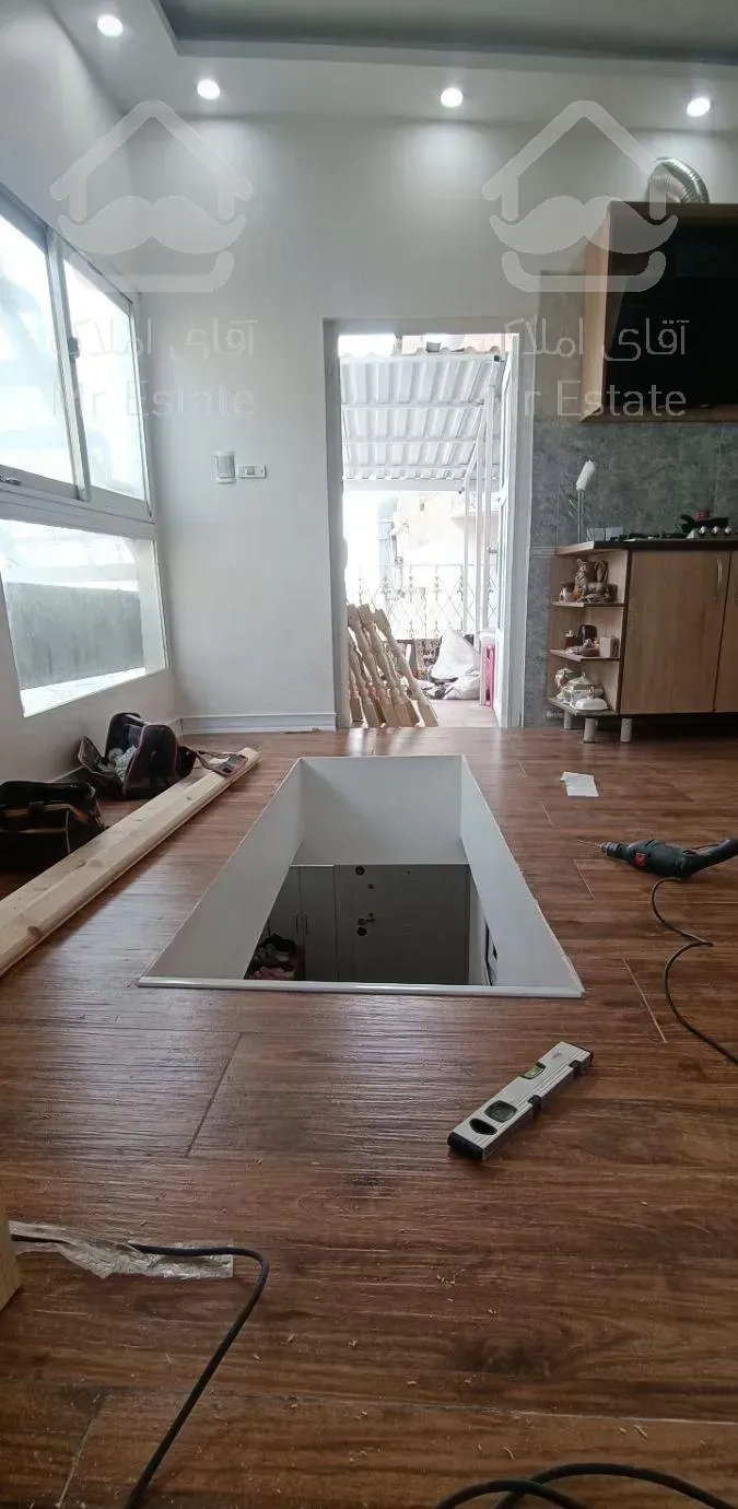 نرده چوبی باکس پله و کاور محور