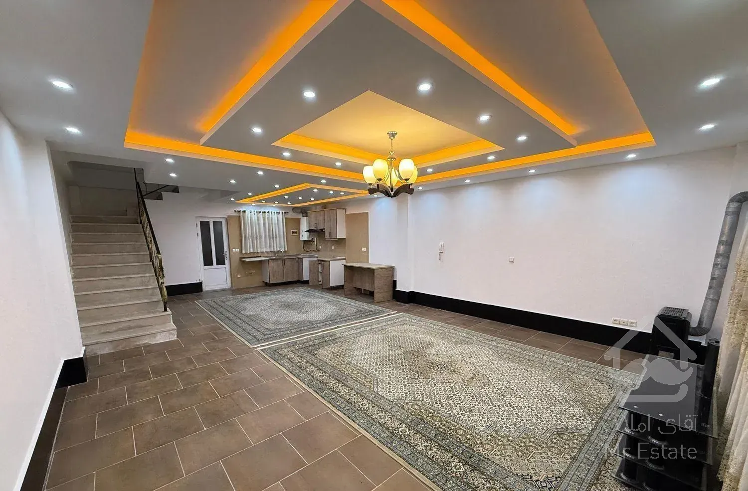 فریدونکنار ویلا دوبلکس دیدبه دریا ساحلی