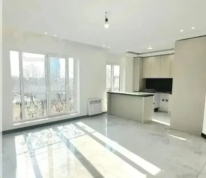 فول امکانات/خطی رو به کوچه /واقعا موجوده