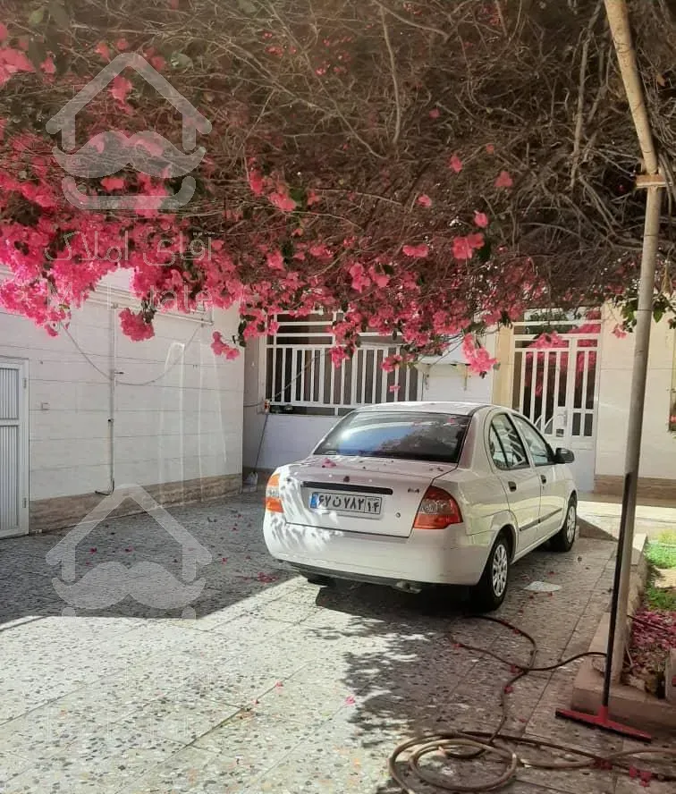 ویلایی در شهرک برق