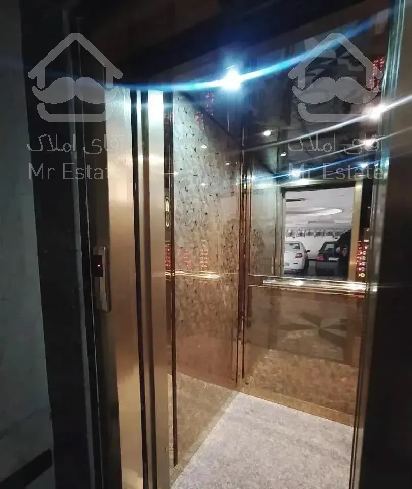 105 متر / سالن پرده خور/ خوش نقشه