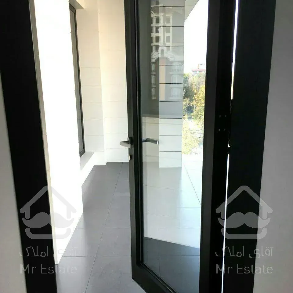 آپارتمان ٣۶٠ متری فرمانیه سنبل