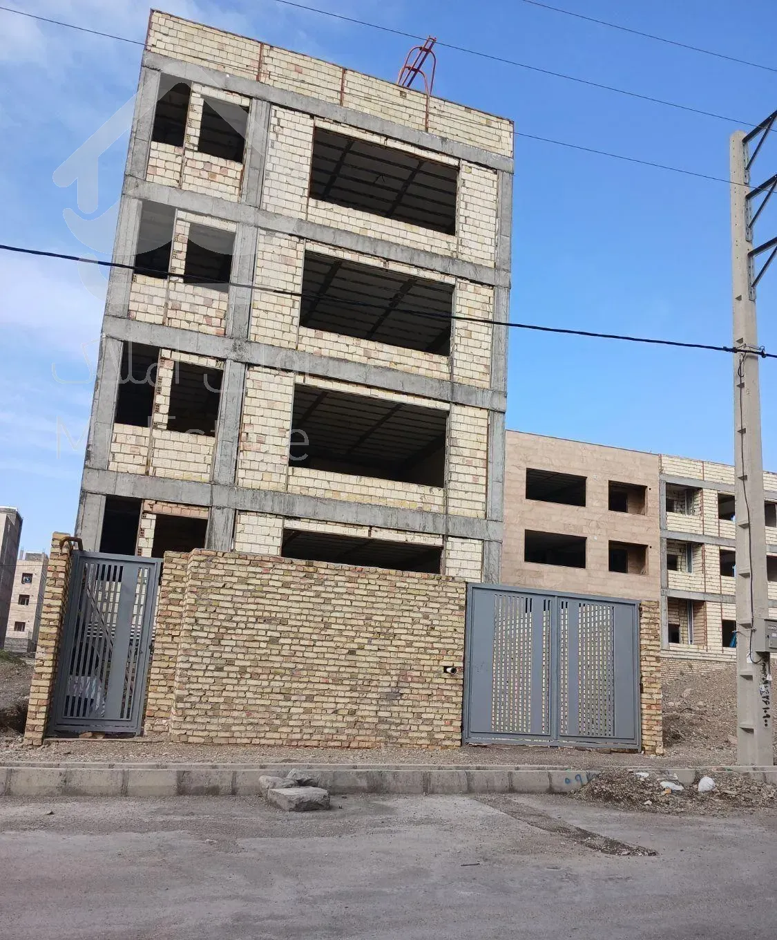 فروش آپارتمان ۱۲۰ متری ۳ خوابه