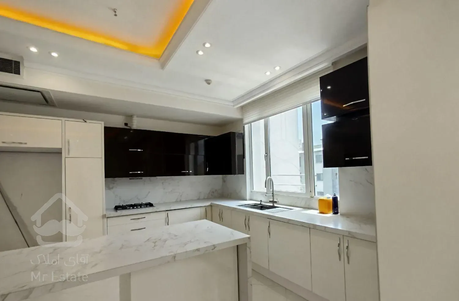 ۱۶۵ متر/نور بی نظیر/ پلان کاربردی/شمال اندرزگو