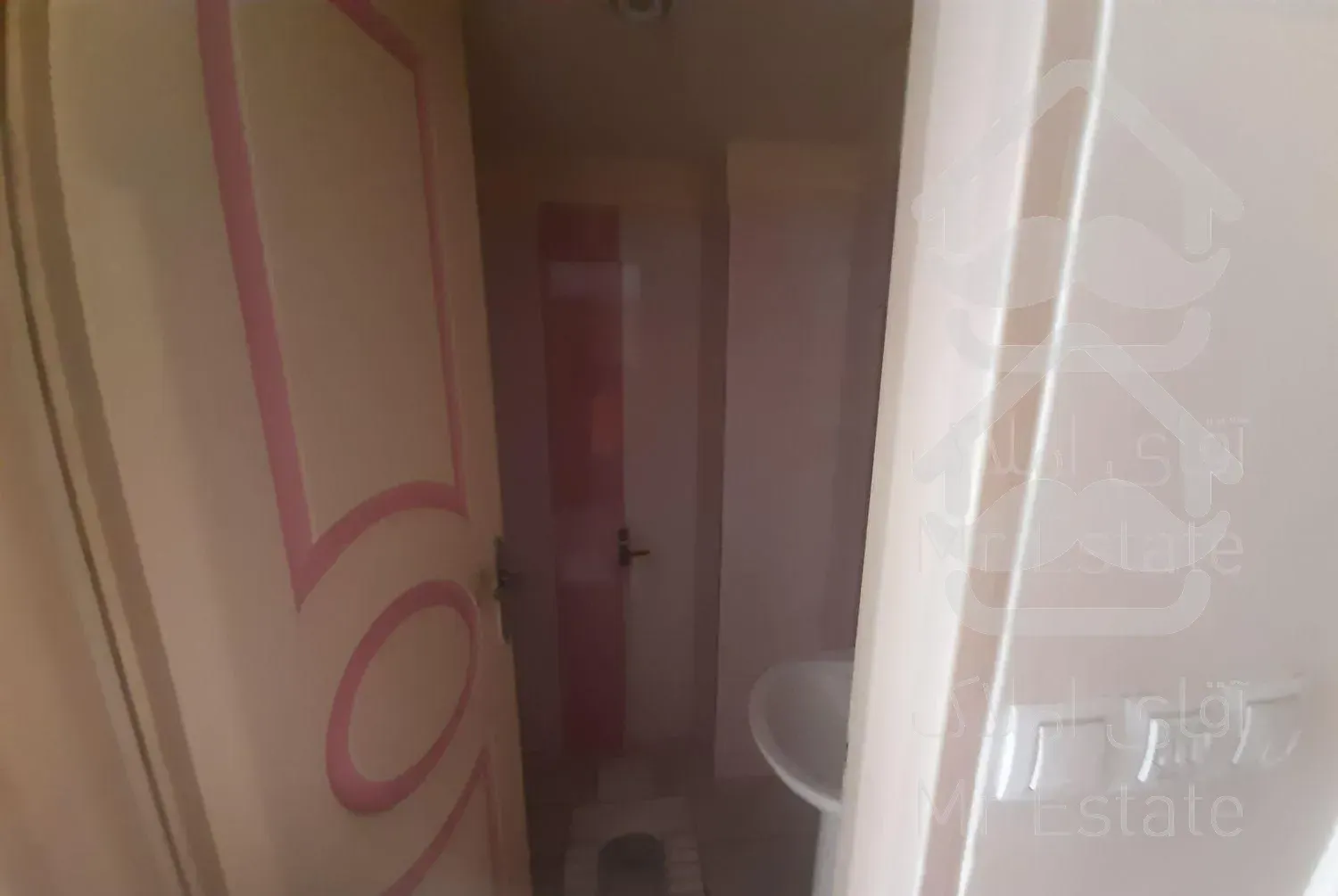 ۸۷ متر ۲ خواب با پارکینگ تک واحدی نزدیک اتوبان