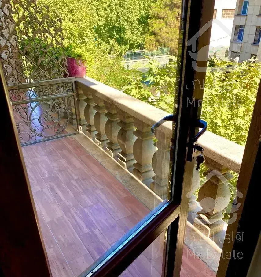 «طاووس»کامرانیه/۱۶۰ متری/سه اتاق خواب