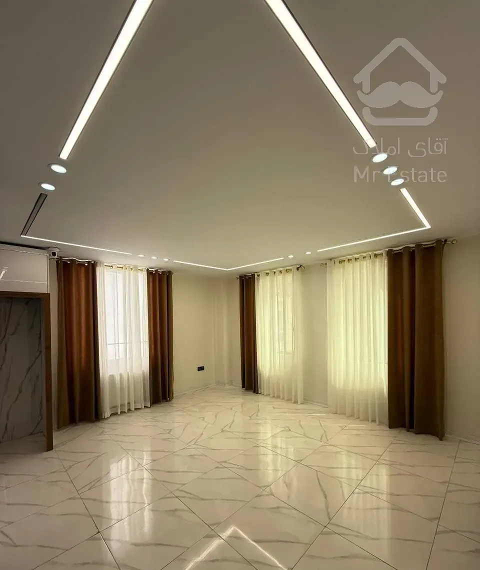 ۶۰متر/پارکینگ سندی/سالن و خواب پرده خور/مرکز فازیک