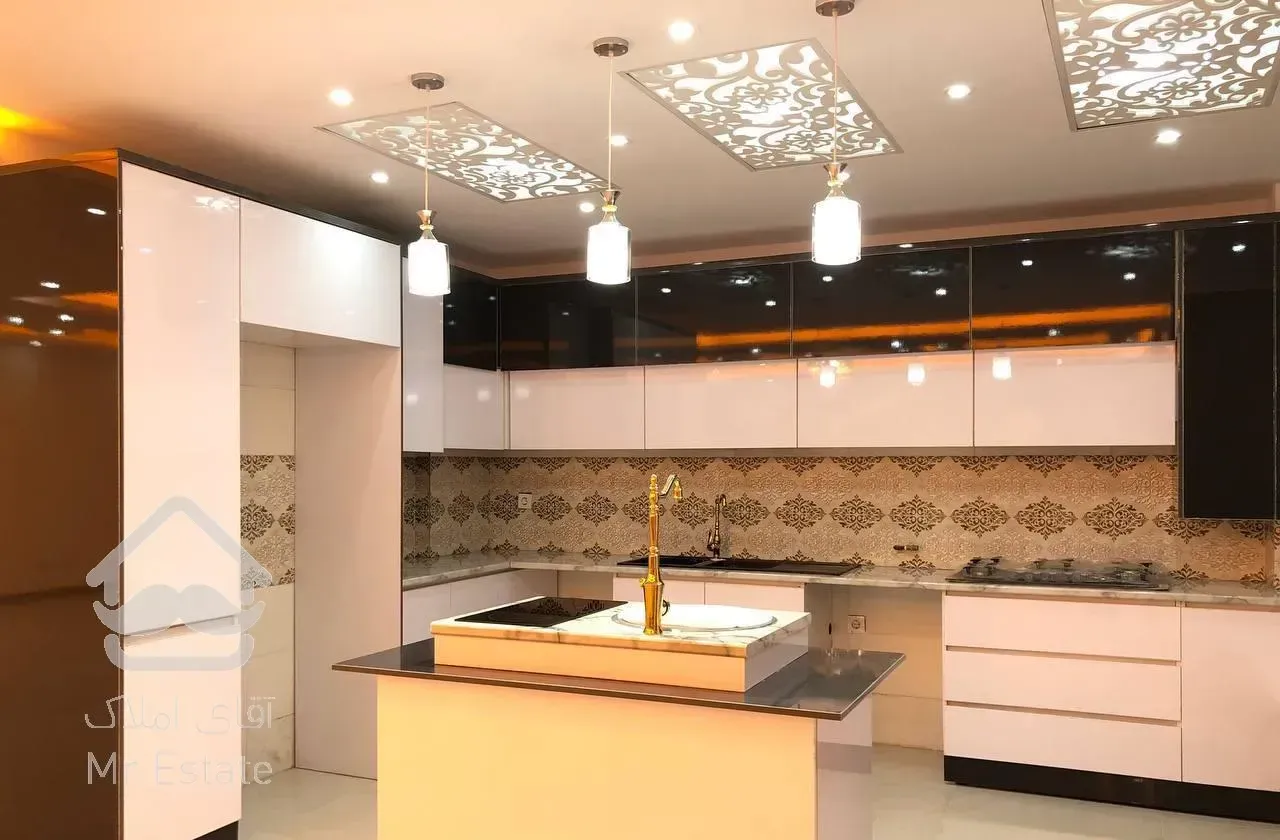 160 متر طبقه 4