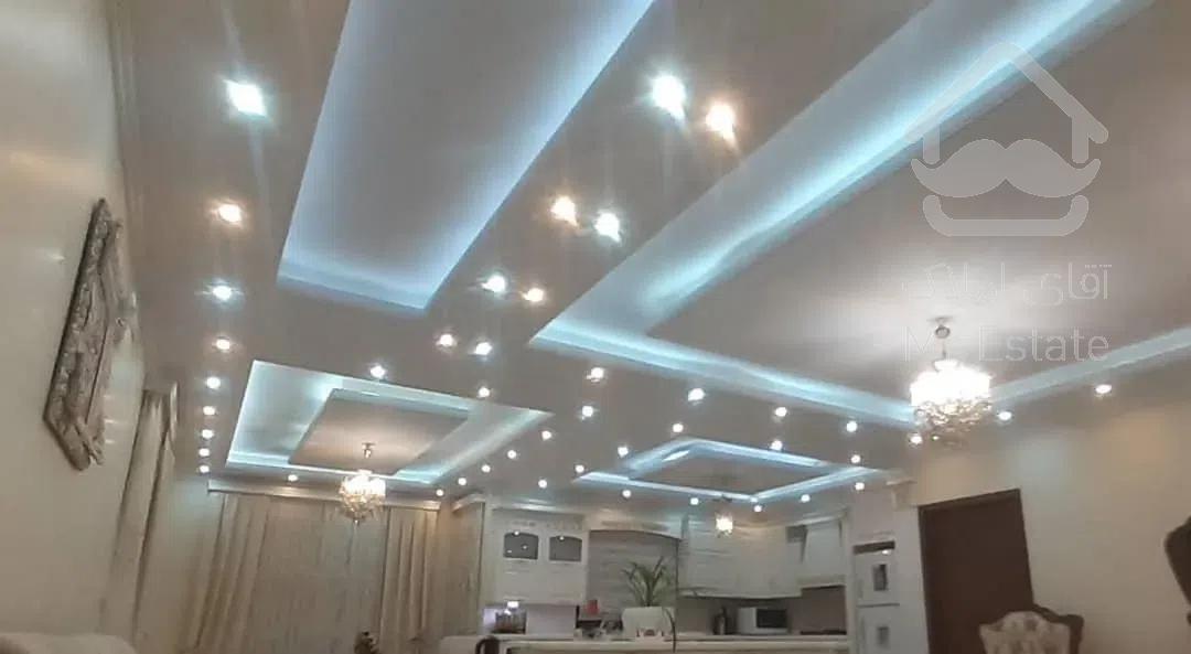 ۸۱ متر طبقه همکف به همراه ۱۵ متر تراس اختصاصی