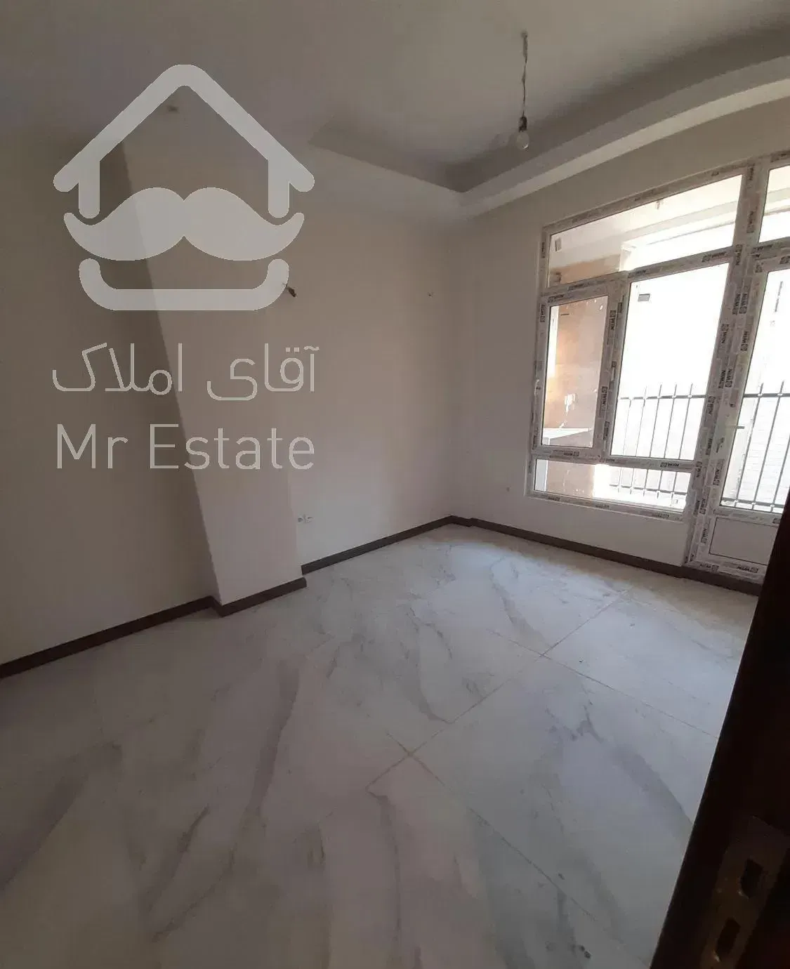 ۱۳۰ متر نوساز تکواحدی رهن کامل