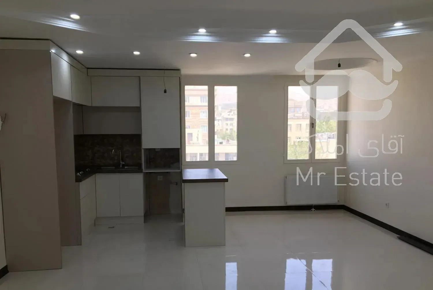 ۶۰ متر فلکه دوم تهرانپارس