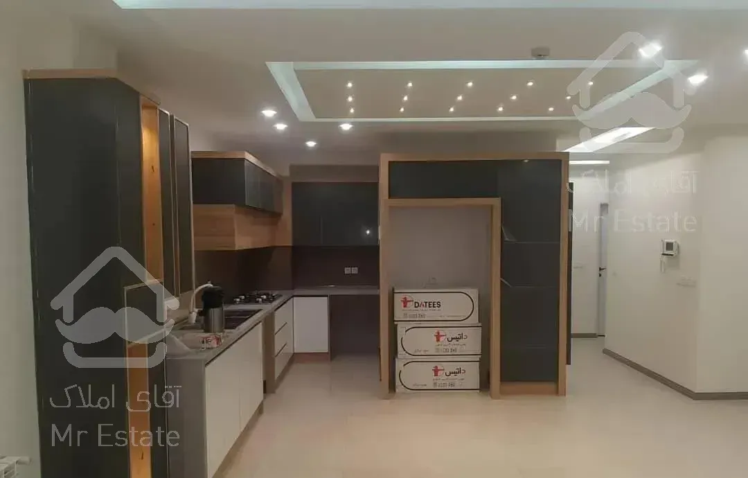 106 متر شیک /  / معلم