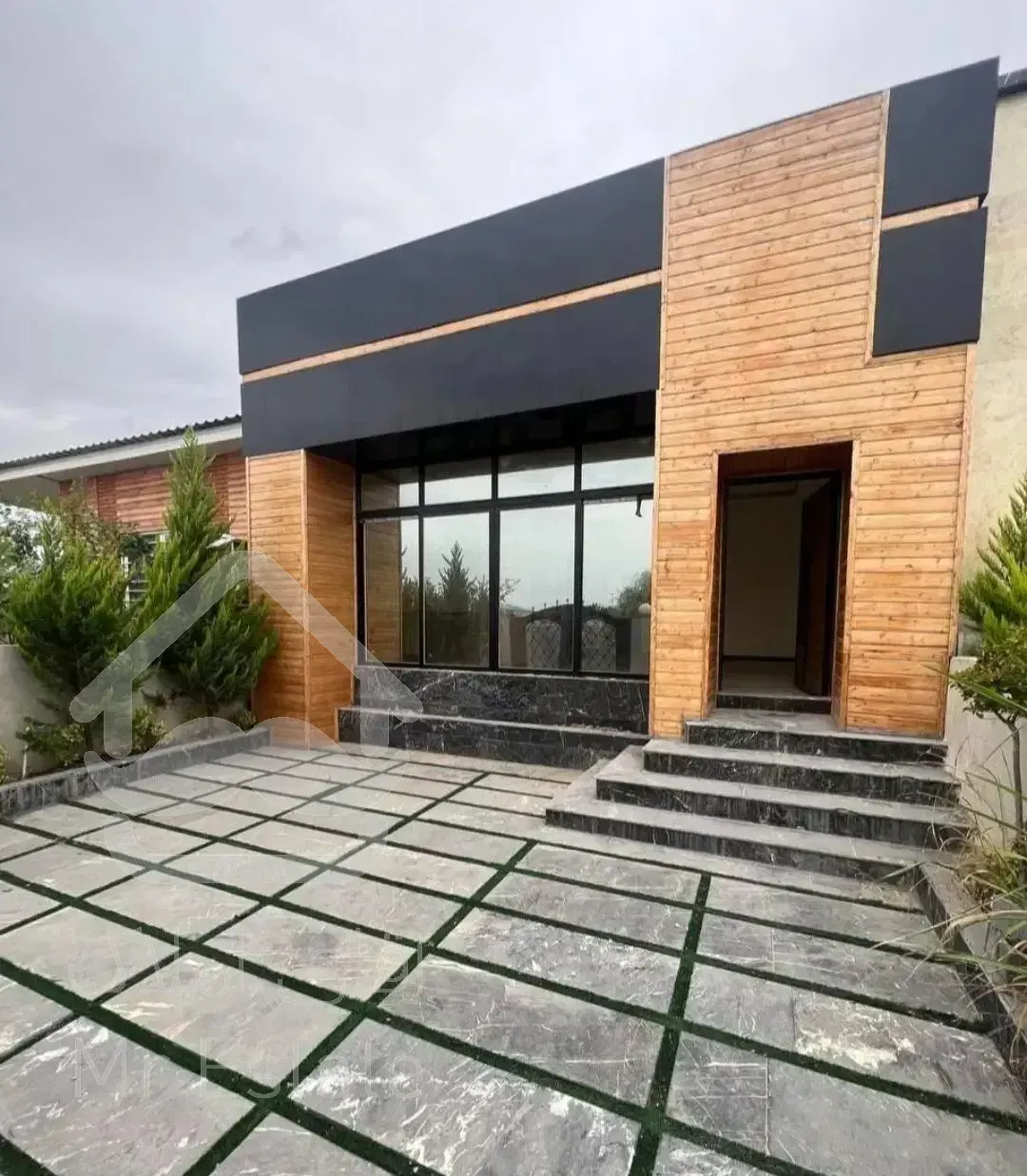 باغچه خوش نشین۱۸۳زمین۸۳بنا/۲خوابه/سندداردرشهرک