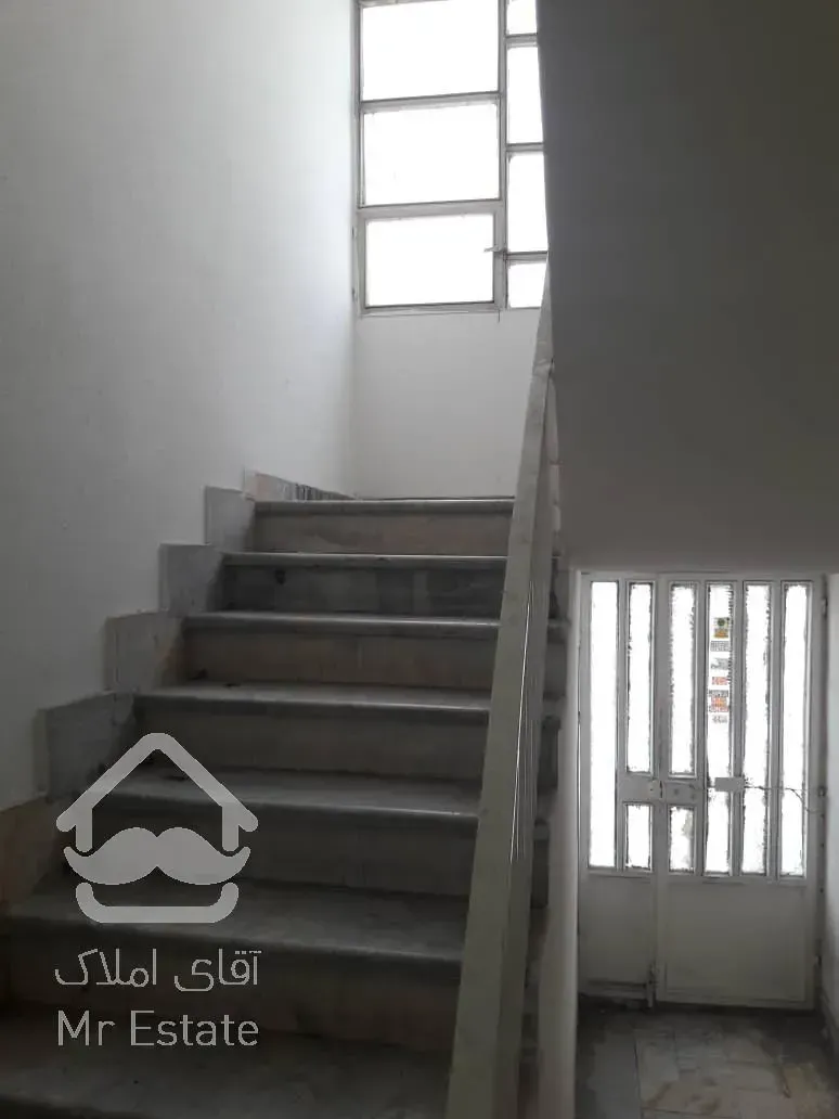 خانه دربست ویلایی حیاط دار ۲۶۰ متر/طرشت شمالی