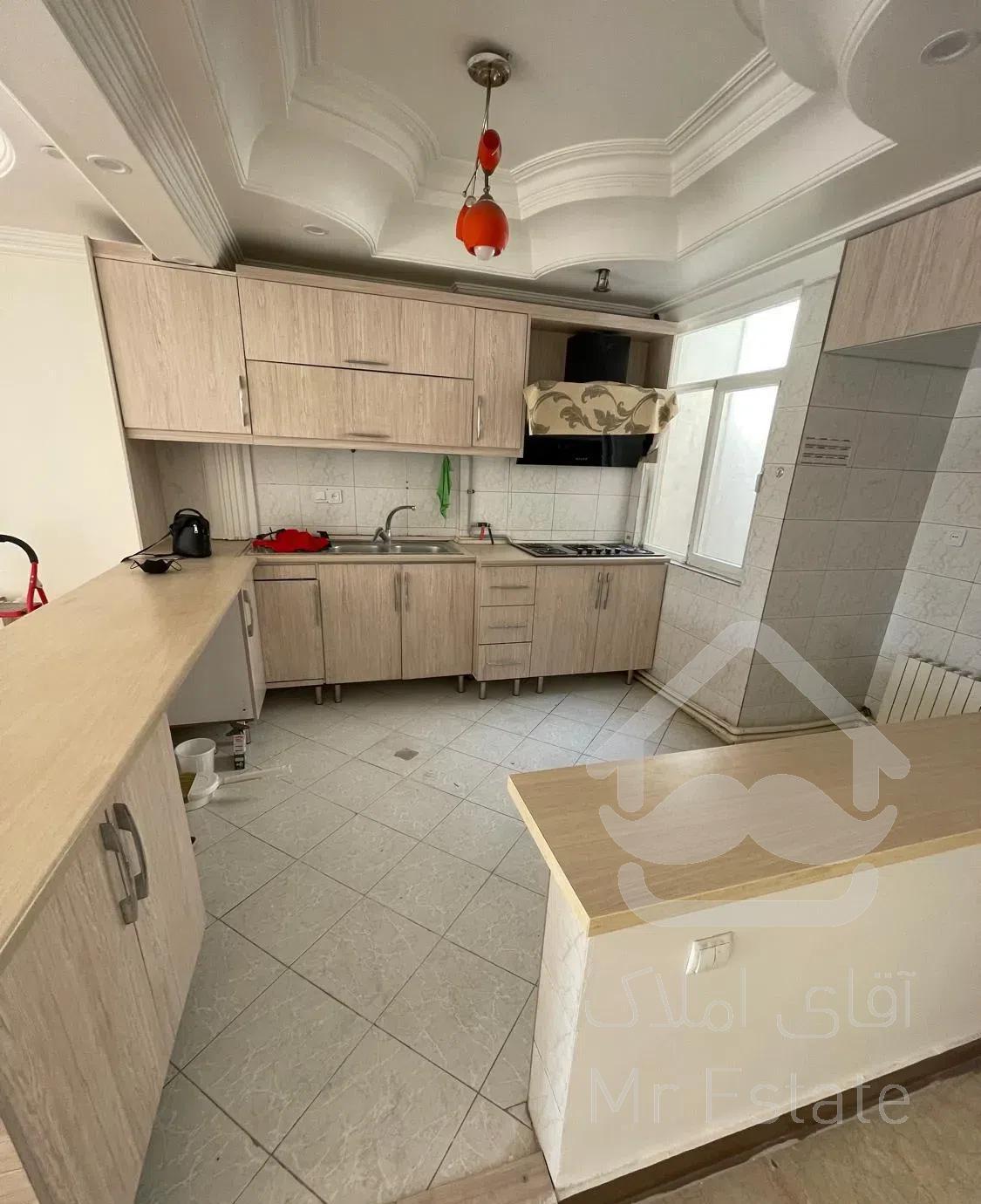 ۱۰۷ متر/فرسادشرقی/سالن پرده خور