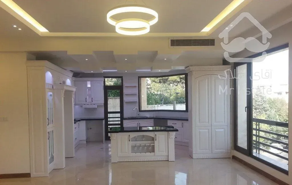 ۱۲۱متری ظفر نوساز/ویو ابدی