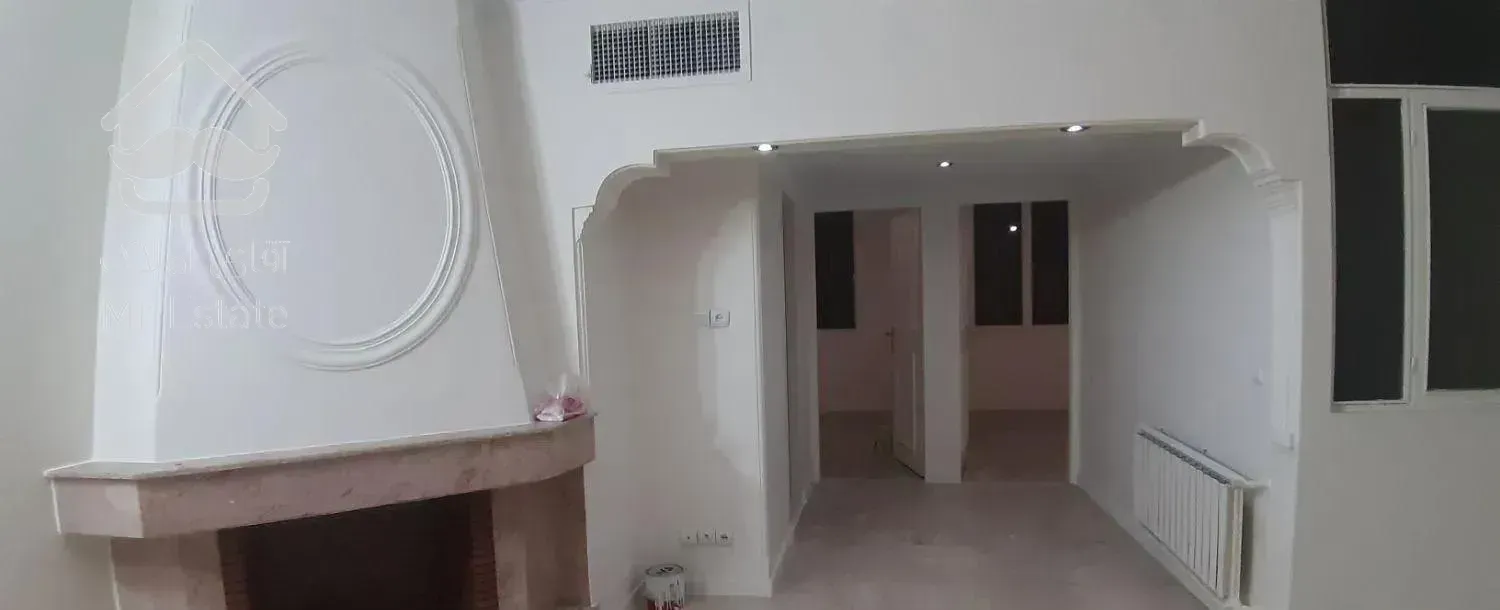 آپارتمان ۹۰متری / ۲خواب / فول امکانات