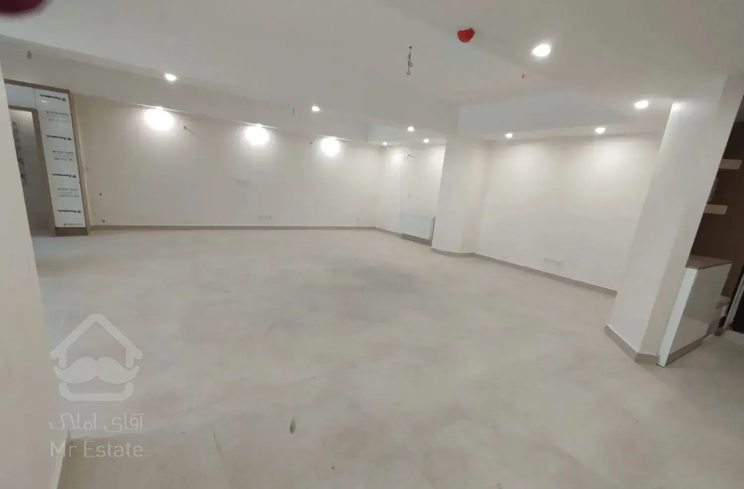 ۱۳۸ متر / نوساز/ غرق نور/ چیتگر/دریاچه