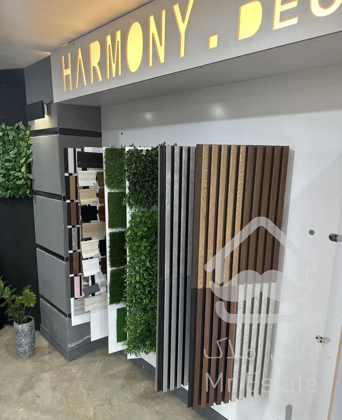 ترموود.کابینت . پله . نرده شیشه ای