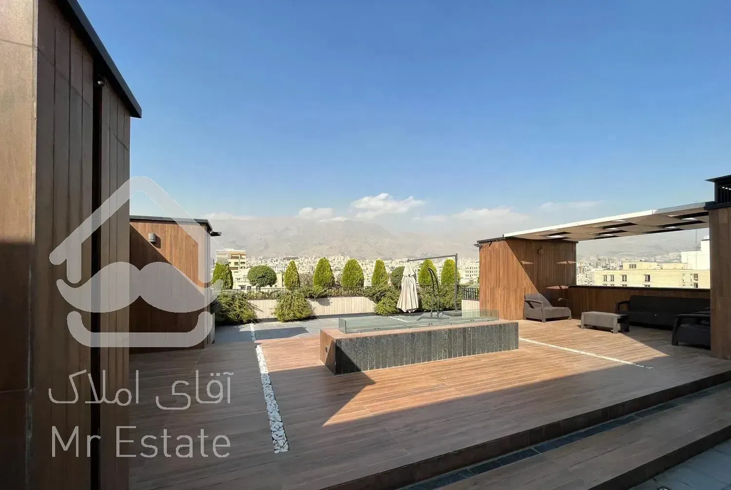 آپارتمان ۲۱۰متری