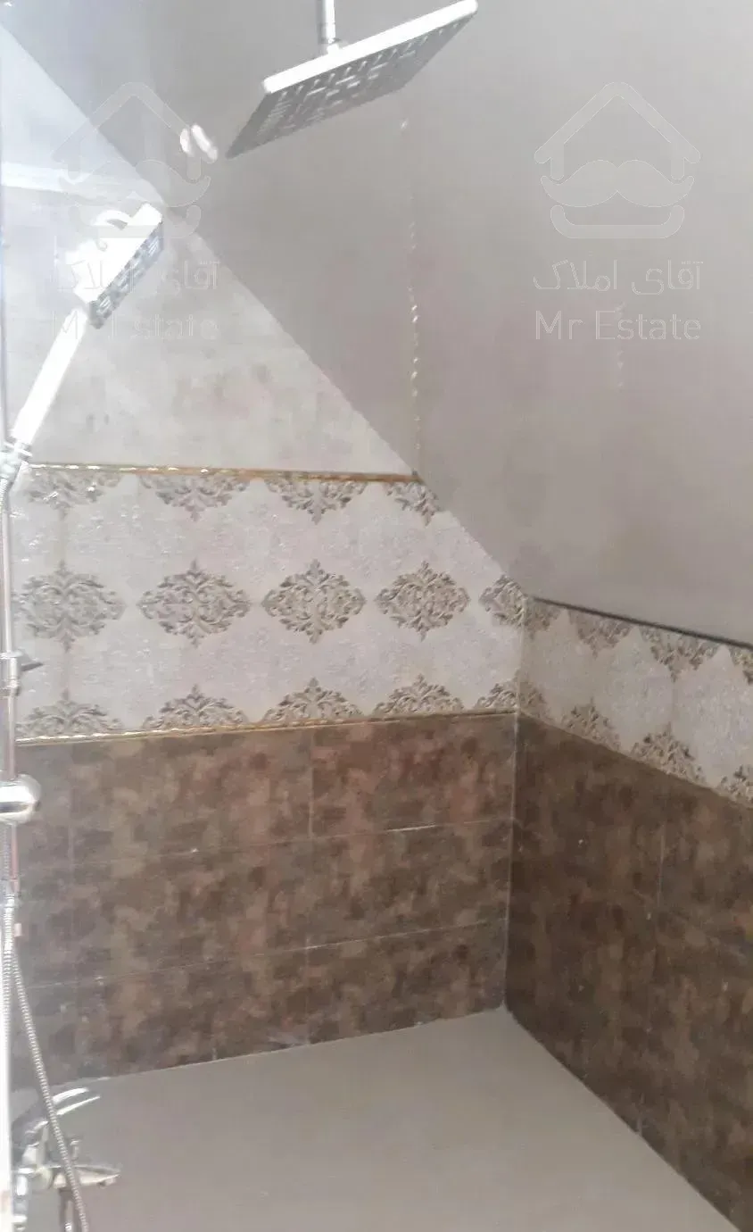 اپارتمان نوساز فول امکانات واقع در شهرک نور ابریشم